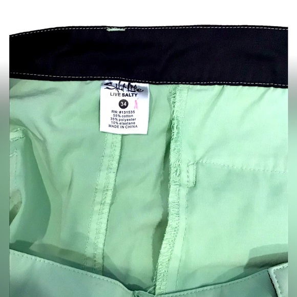 Salt Life hybrid shorts. Size 34. - Picture 2 of 7